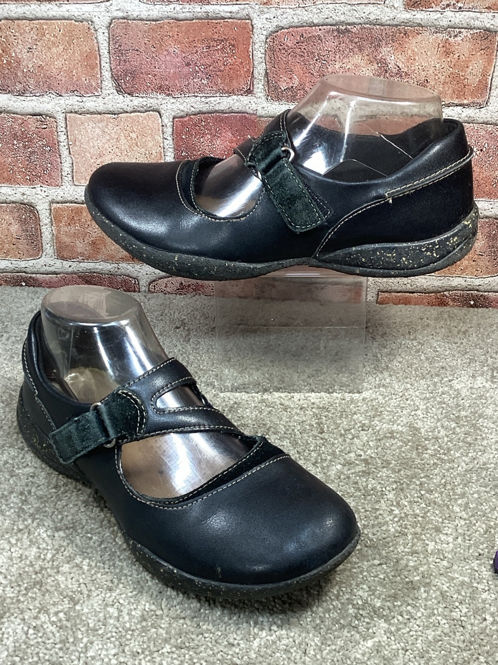 Clarks Roseville Jane women’s black Mary Jane flats size 7.5